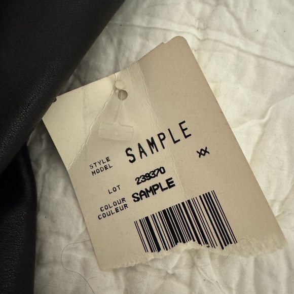 NWT Bagatelle Black Leather Halter Dress Size 8 zip front dress was a sample - Picture 16 of 16